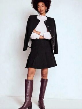 Boden Flippy Textured Skirt